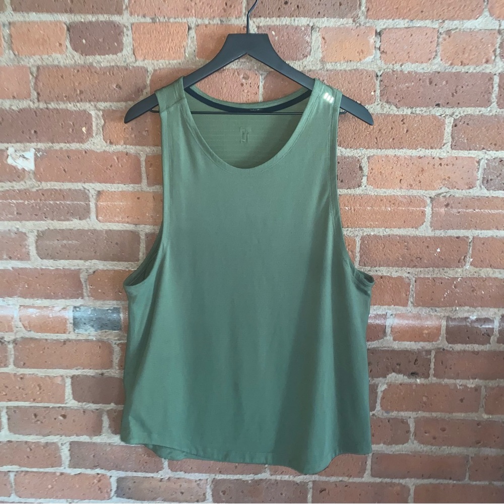 lululemon athletica “License to Train Tank”
